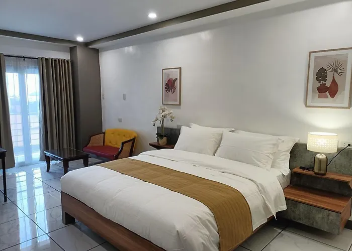Hotel Rosh 3*
