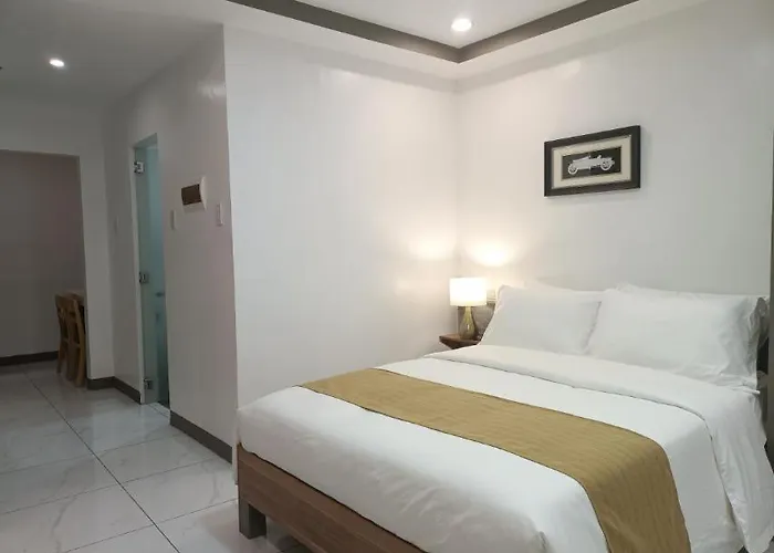 Rosh Hotel Manila