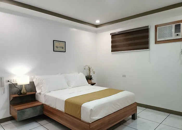 Hotel Rosh 3*
