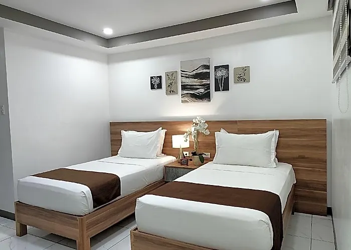 Rosh Hotel 3*