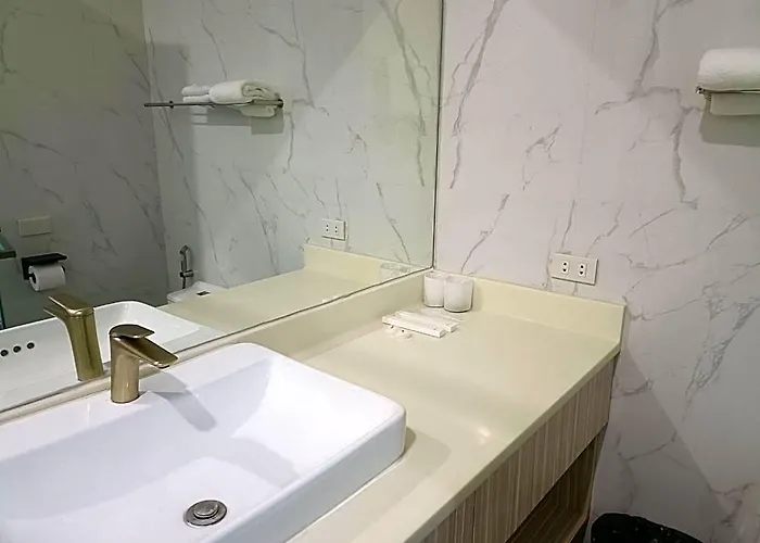 Rosh 3* Manila